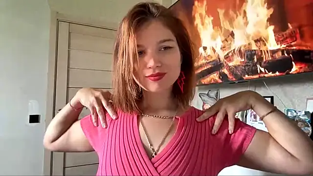 Karolinefrog Webcamshow