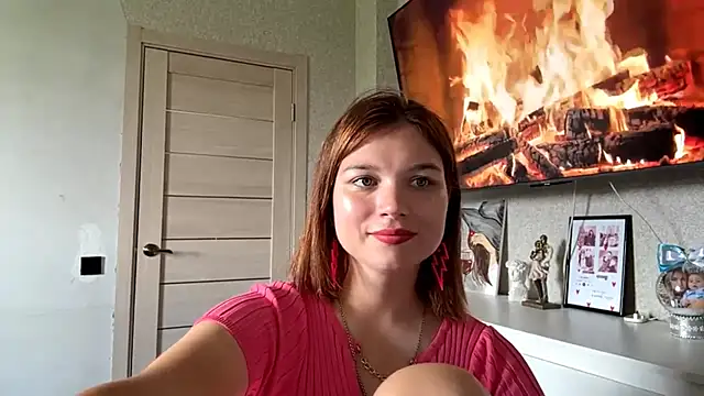 Karolinefrog Webcamshow