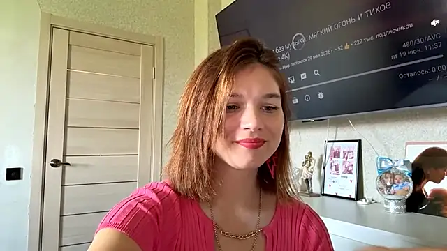 Karolinefrog's Webcam Show
