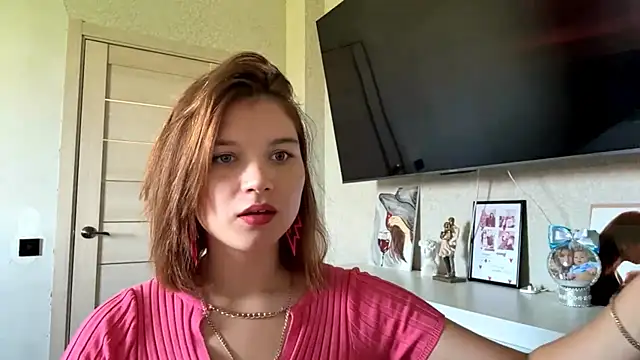 Karolinefrog Webcam-Show