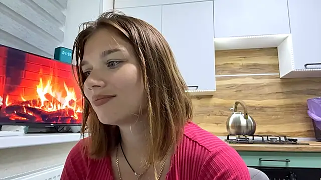Karolinefrog Webcamshow