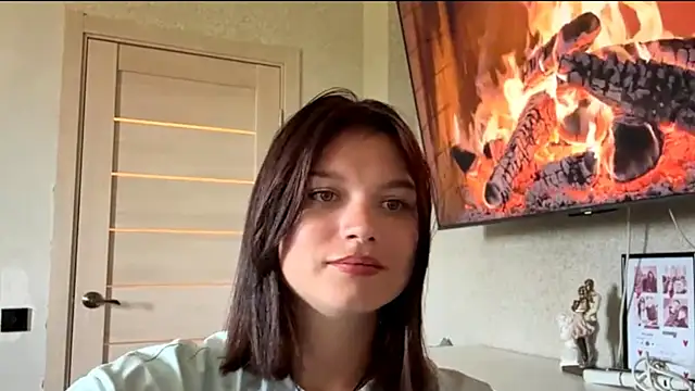 Karolinefrog's Webcam Show