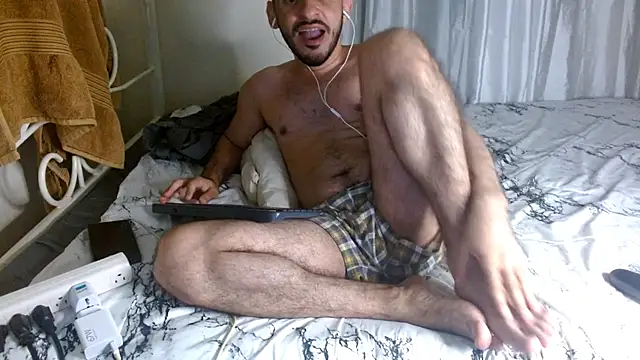 Show modela JasonLopeez na web-kameri
