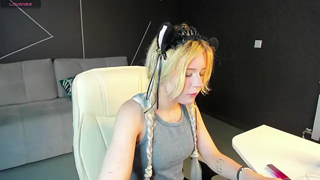 Webkamerová show kikipeach
