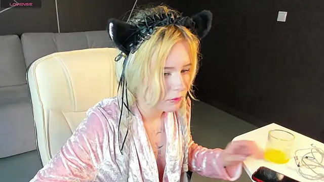 kikipeach Webcamshow