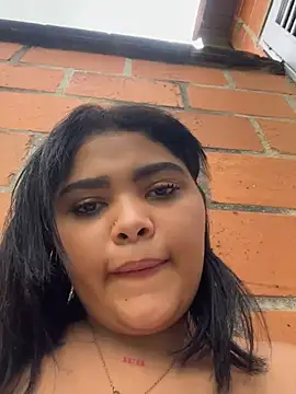 Webkamerová show HoneyBunXXX