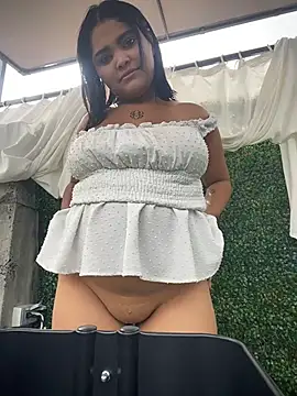 Show de HoneyBunXXX na webcam