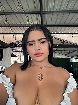 Pertunjukan Kamera Web HoneyBunXXX