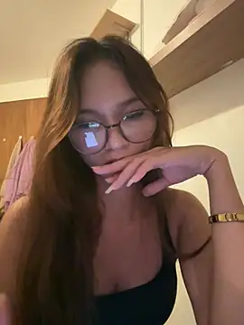 liilysy's Live XXX Chat