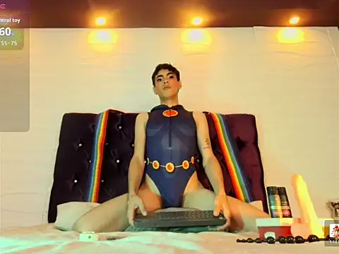 Nicolass_23n Webbikameraesitys