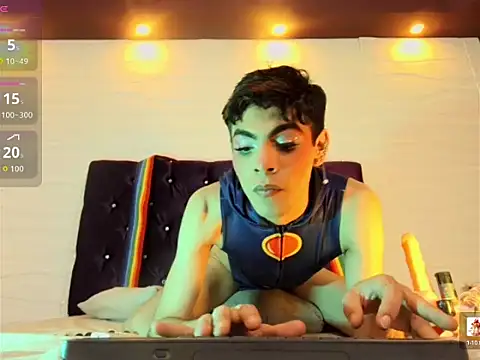 Nicolass_23 – webcam-show