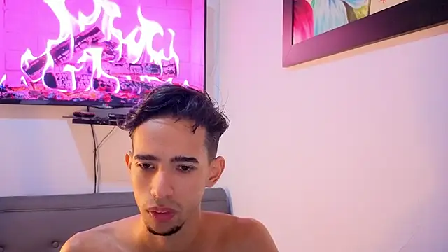 alexandro260 在線直播表演