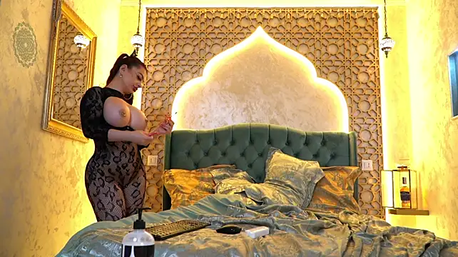 ButterBeba Show in webcam