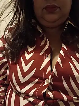LisaNin's Webcam Show