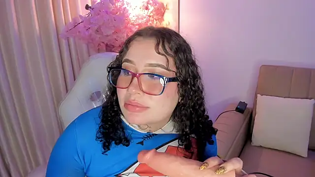 Czat XXX na żywo – Doll_Ivy