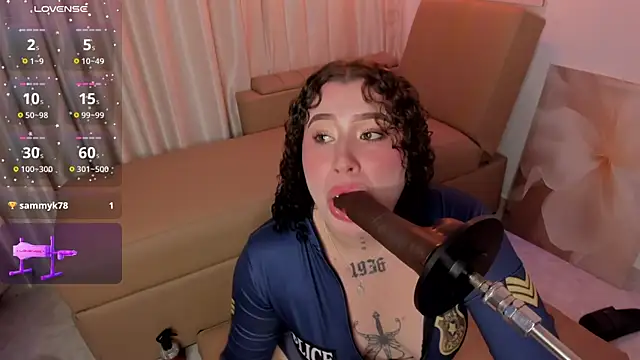 Show de Doll_Ivy na webcam