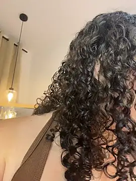 Doll_Ivy – live chatrum