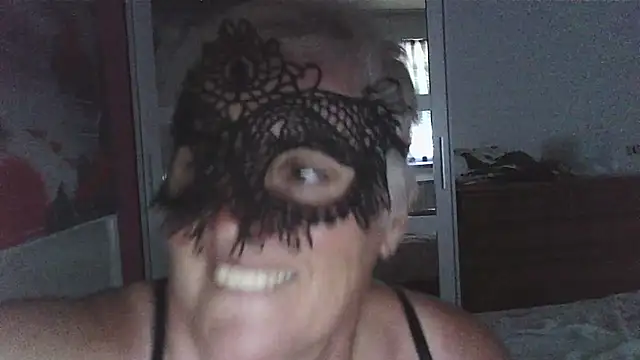 AngelDemon8 Webcam show