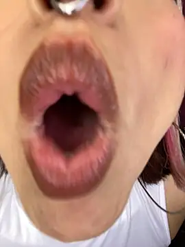 Czat XXX na żywo – RebelKitty_