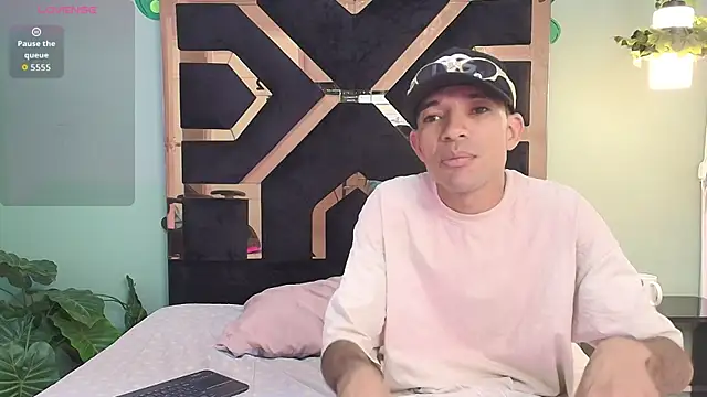 HANNA_SEBAS' Webcam Show