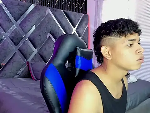 nova_mitchell7 Webcam-Show