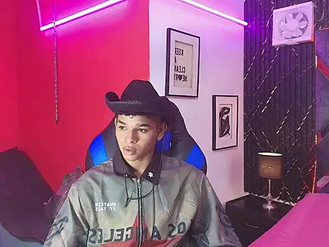 הופעת וובקאם של nova_mitchell7