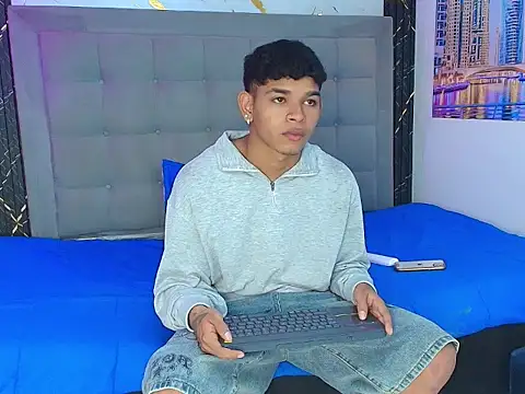 nova_mitchell7n Webbikameraesitys