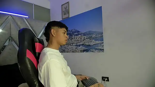 nova_mitchell7 Webcam-Show
