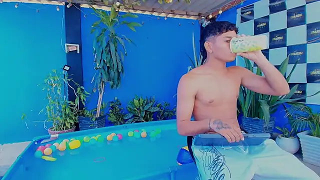 Show de nova_mitchell7 na webcam