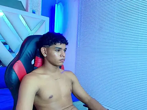 nova_mitchell7's Webcam Show
