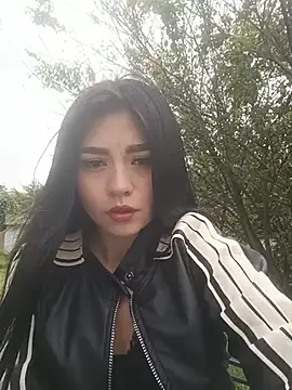 Gabriellaa27_'s Live XXX Chat