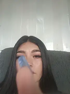 Czat XXX na żywo – Gabriellaa27_