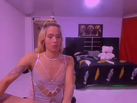 aria_rouss – webcam-show