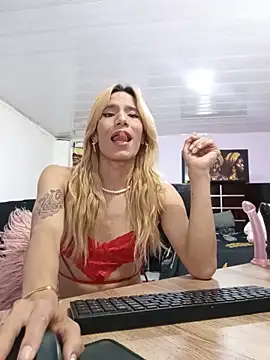 aria_rouss Webcam show