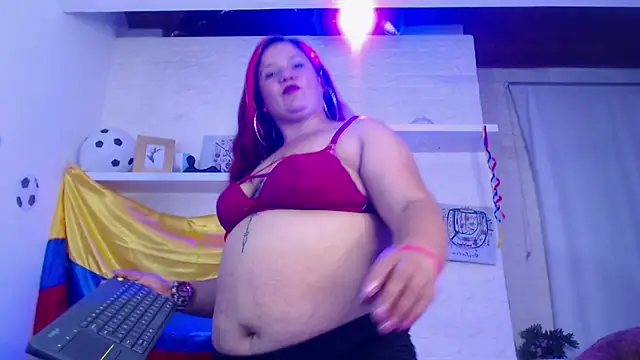 Show modela red_liia_tk na web-kameri
