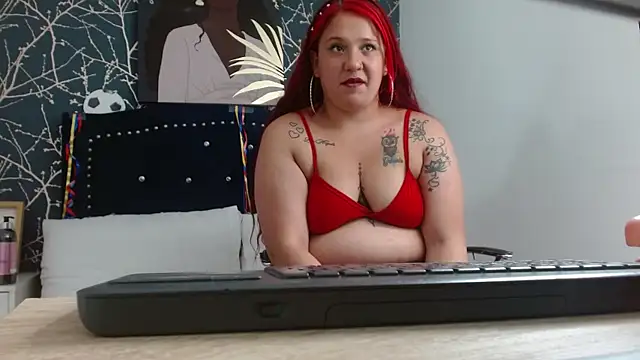 عرض كام red_liia_tk