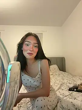 Charliedarkx – webcam-show