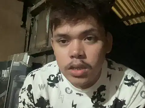 chris_oncam Pertunjukan Webcam