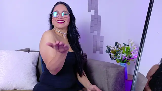 Megan_Diamond05 Webcamshow