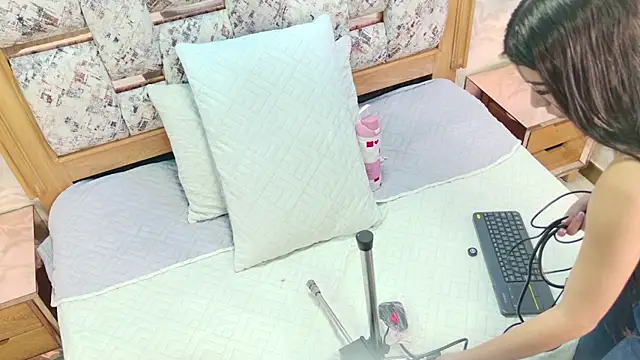emily_greco1 Live XXX-Chat