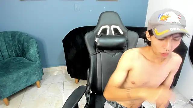 justin_twink20: вебкам-шоу