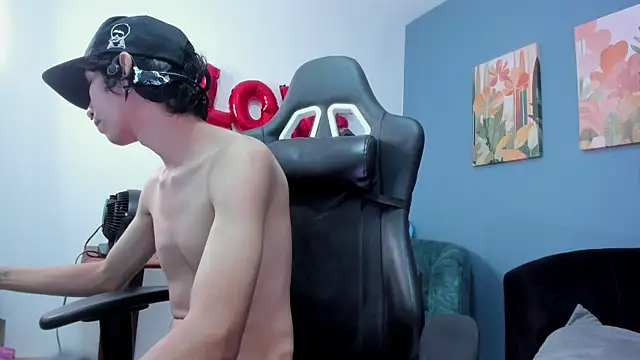 justin_twink20 Webcam-Show
