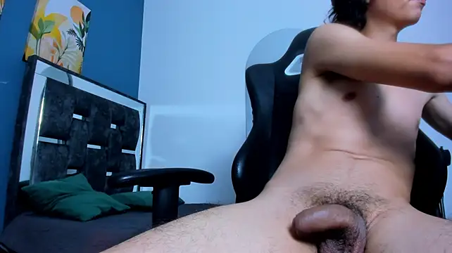 justin_twink20's Webcam Show