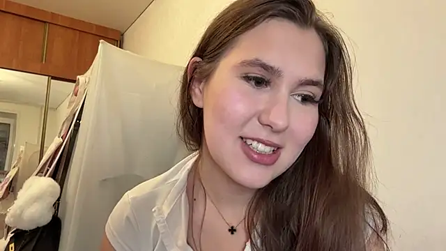 WavaRabuse's Webcam Show