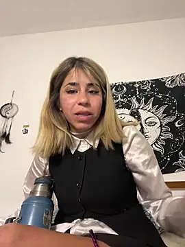 sashaaaaa2026's Live XXX Chat