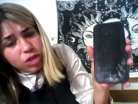 sashaaaaa2026's Webcam Show