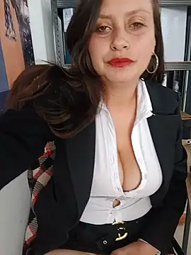 عرض كام LIA--23