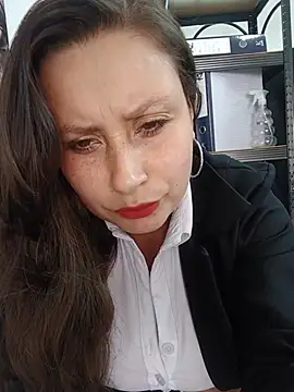 LIA--23's Live XXX Chat