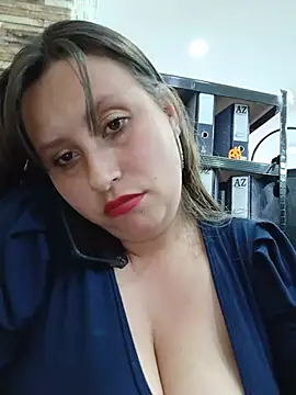 LIA--23's Webcam Show