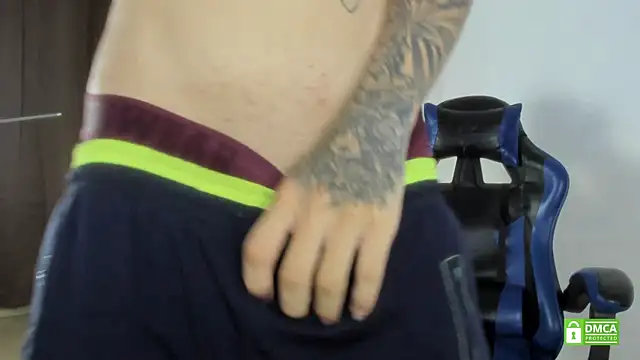 Show Webcam de Nick_TattooedGuy